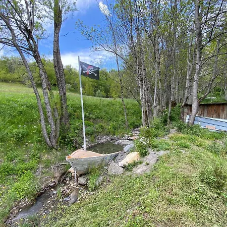 L Alpin Bel Avec Terrasse Dans Vieille Ferme De Montagne Renovee *